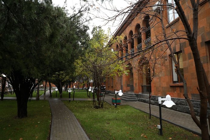 AnnaBella Boutique Hotel