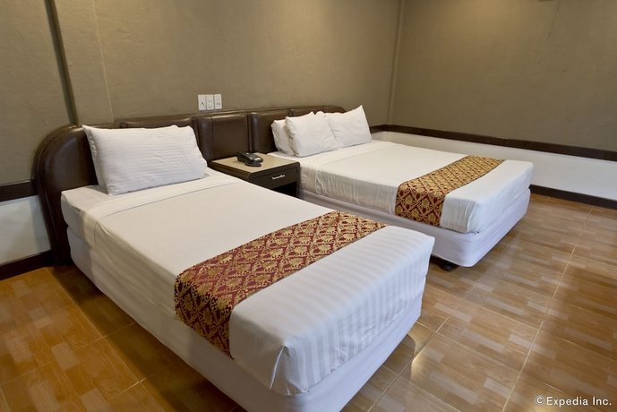 Holiday Spa Hotel