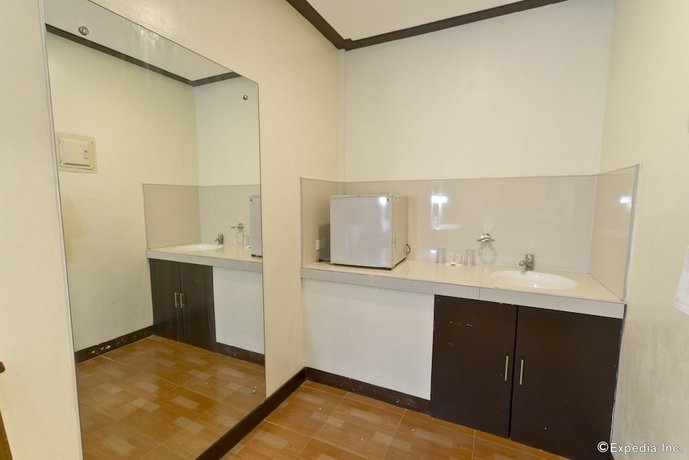 Holiday Spa Hotel