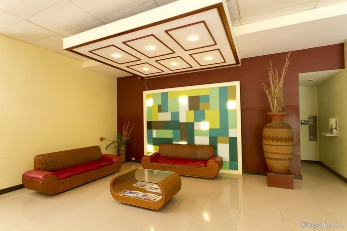 Holiday Spa Hotel