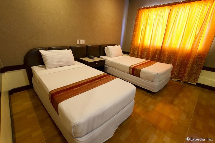 Holiday Spa Hotel