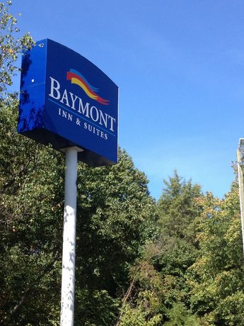 Baymont by Wyndham Charlotte Airport Coliseum Hotel