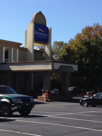 Baymont by Wyndham Charlotte Airport Coliseum Hotel