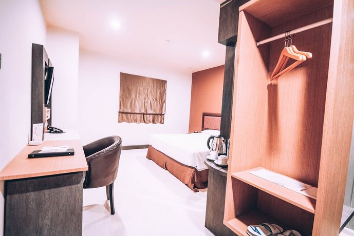 Hotel Olive Tangerang