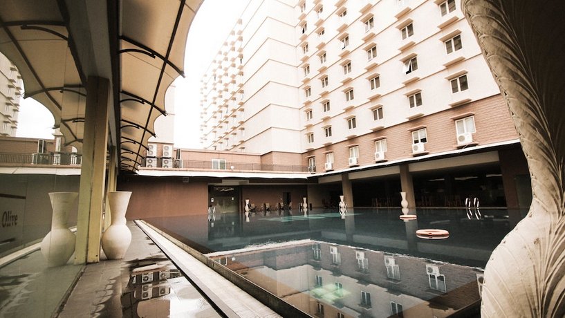 Hotel Olive Tangerang