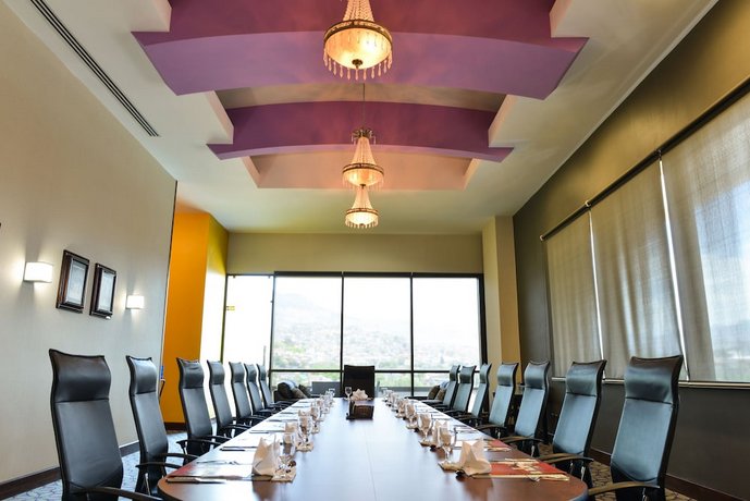 Hotel Plaza Juan Carlos