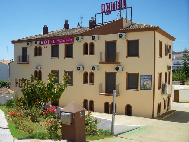 Riavela Hotel