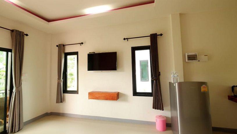 Baan Reenaa Lanta