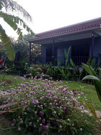 Baan Reenaa Lanta