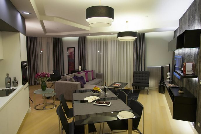 The Leos Residence