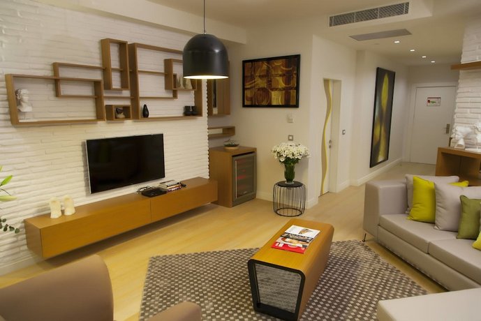 The Leos Residence