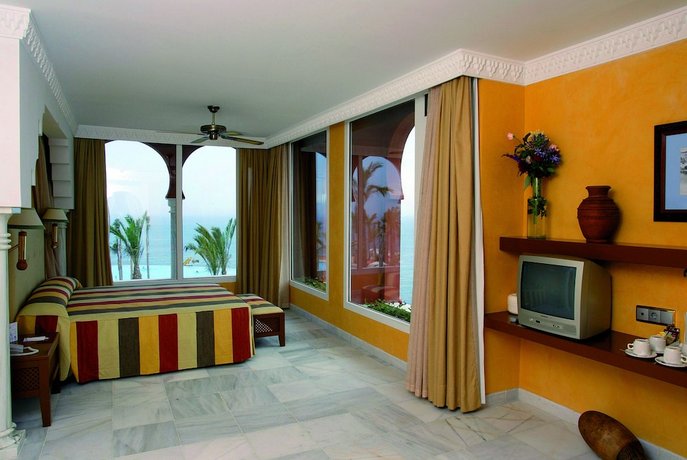 Playacalida Spa Hotel Luxury