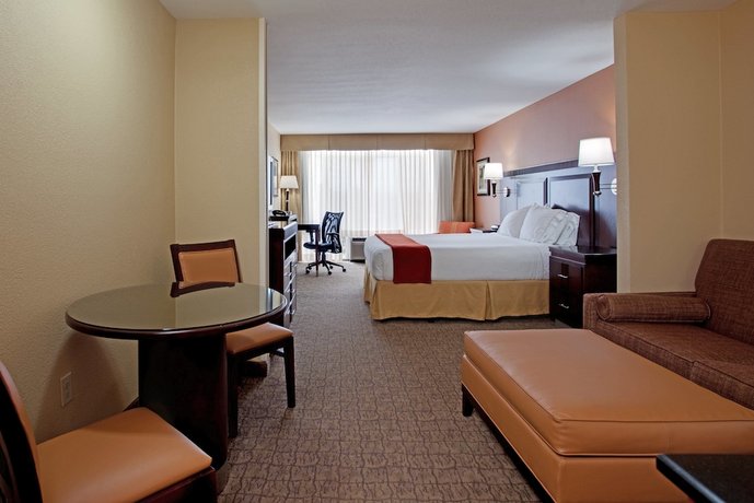 Holiday Inn Express & Suites San Diego-Sorrento Valley