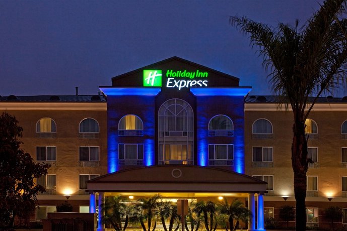 Holiday Inn Express & Suites San Diego-Sorrento Valley