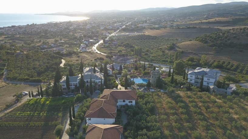 Geranion Village