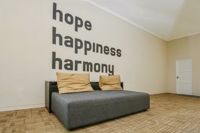 OYO 195 Stay @H Residence