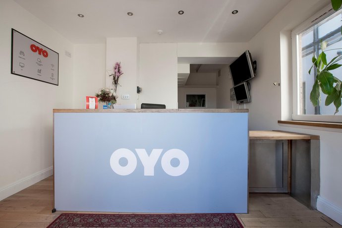 OYO Elstree Inn