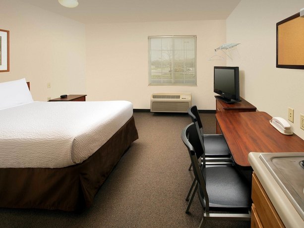 WoodSpring Suites Dayton South