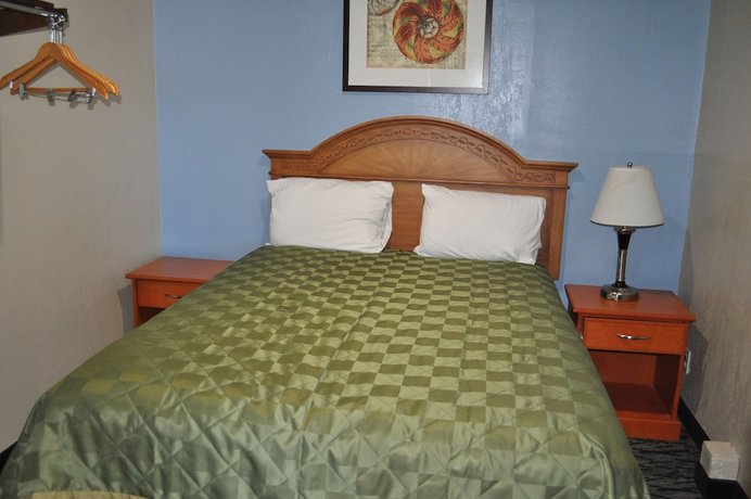 Salt Air Lodge