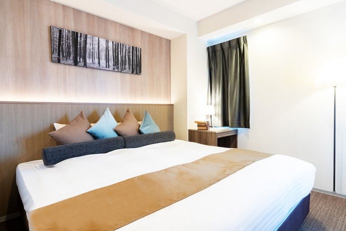 Nipponbashi Crystal Hotel 2