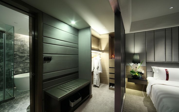 Rhombus Park Aura Chengdu Hotel