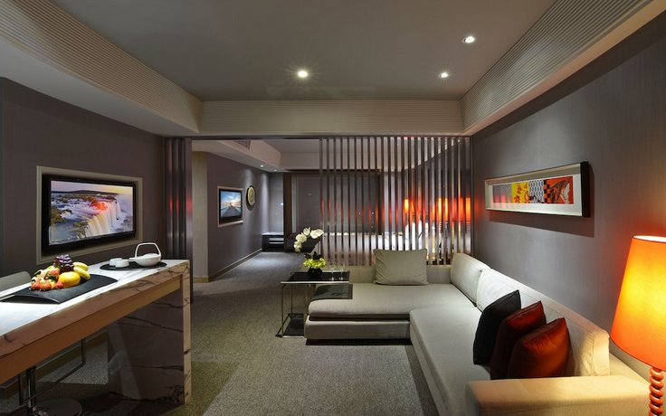 Rhombus Park Aura Chengdu Hotel