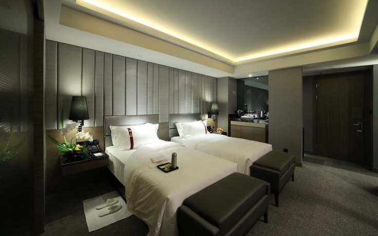 Rhombus Park Aura Chengdu Hotel