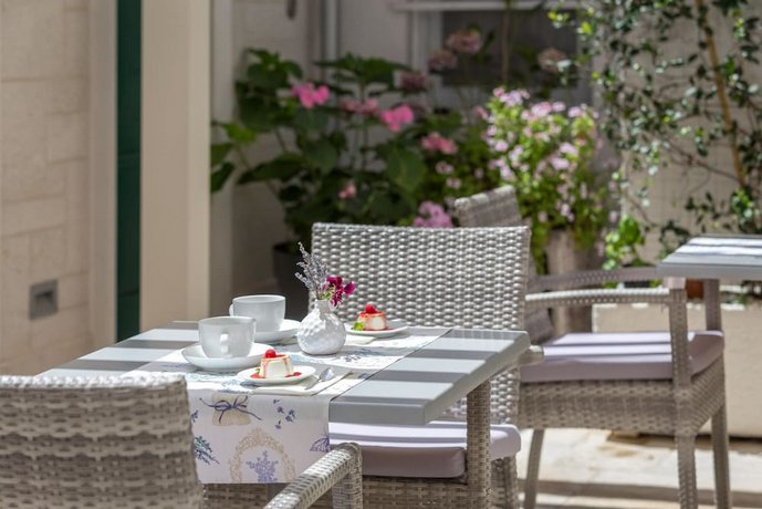 Balatura The Fine Bed&Breakfast Split (ex. Balatura Split Luxury Rooms)