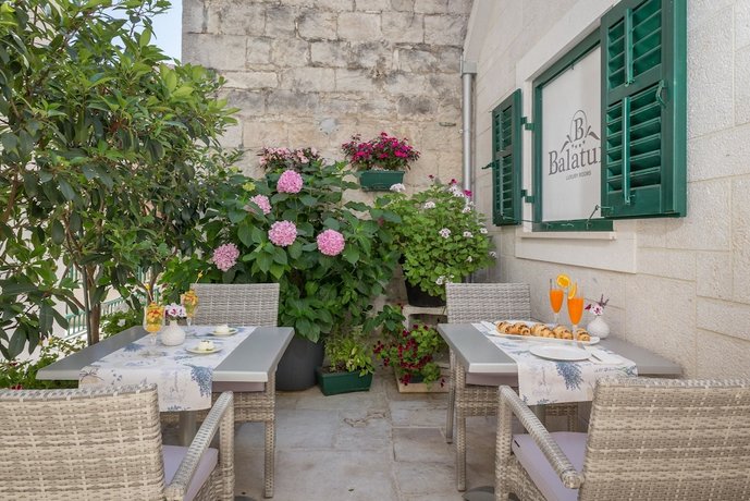 Balatura The Fine Bed&Breakfast Split (ex. Balatura Split Luxury Rooms)