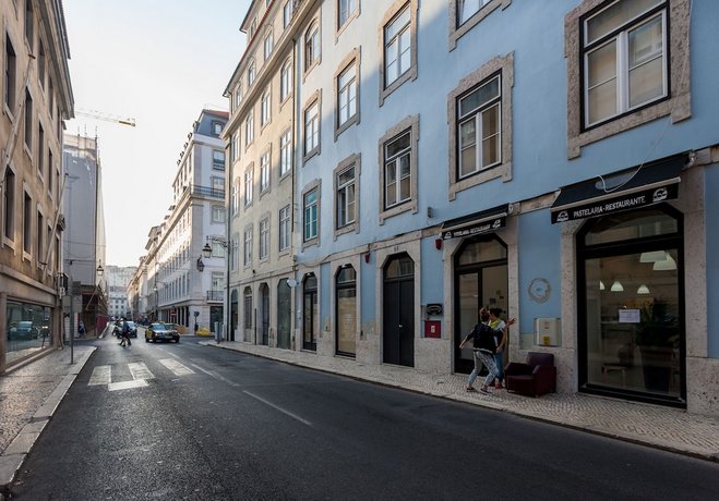 Baixa Vintage Three-Bedroom Apartment - by LU Holidays