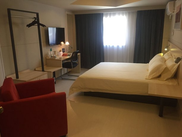 Jinjiang Inn - Zhuhai Xiangzhou Lovers Central Road