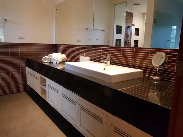 Prompimarn Villa Toscana
