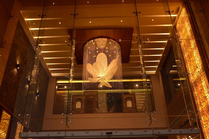 Crimson Park Shree Kanak