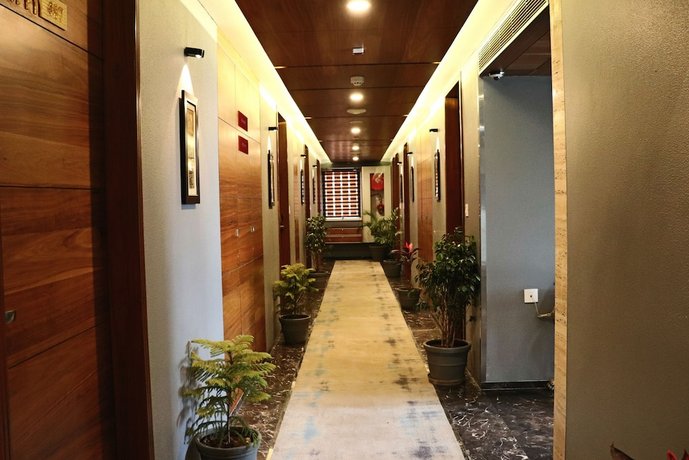 Crimson Park Shree Kanak