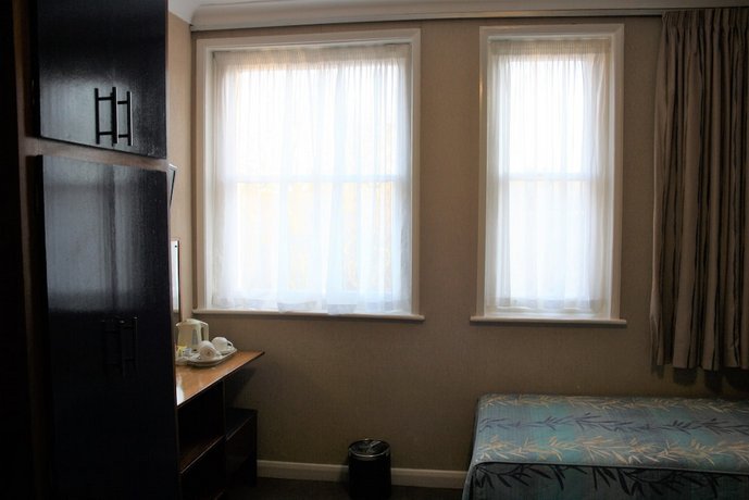 Mitre House Hotel