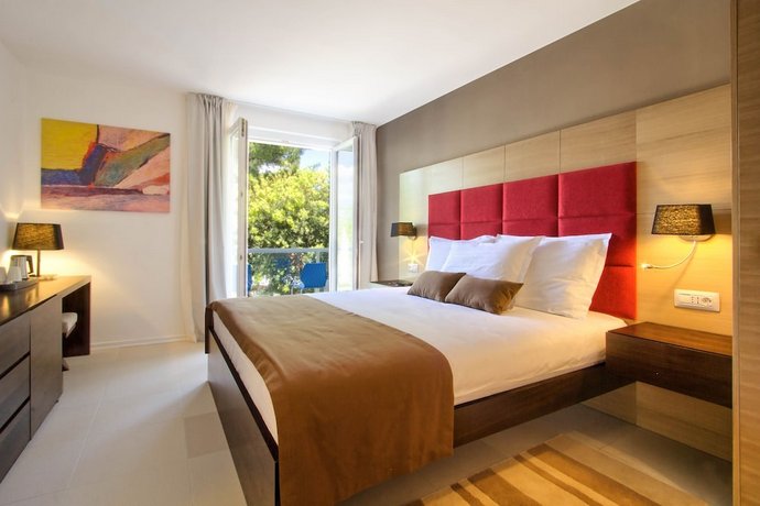 Sensimar Kalamota Island Resort