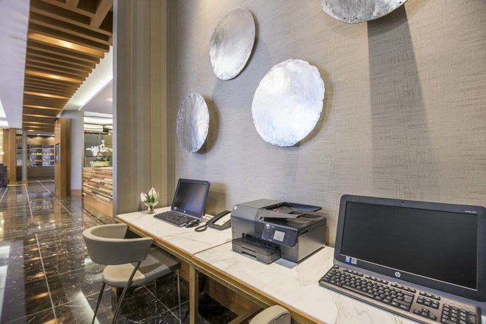 Courtyard by Marriott Bogota Airport