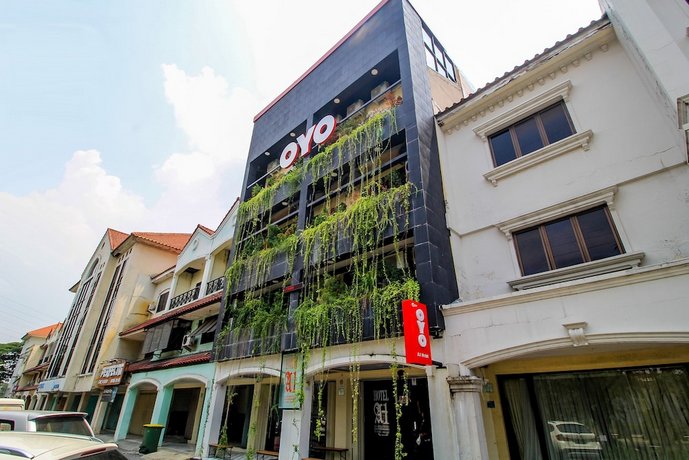 OYO 217 A1 Hotel