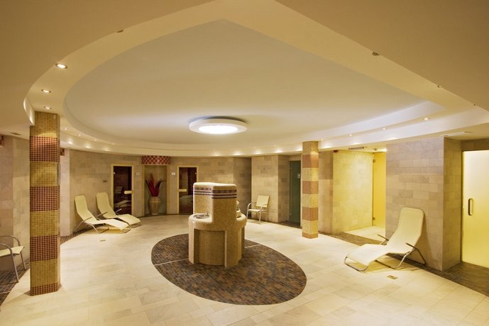 Rubin Wellness&Conference Hotel