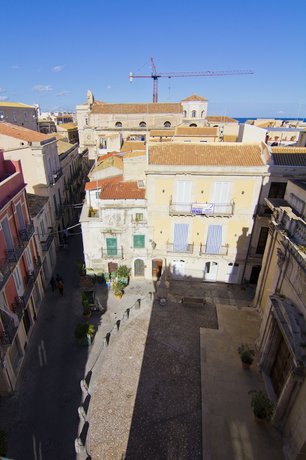 La Via della Giudecca Syracuse