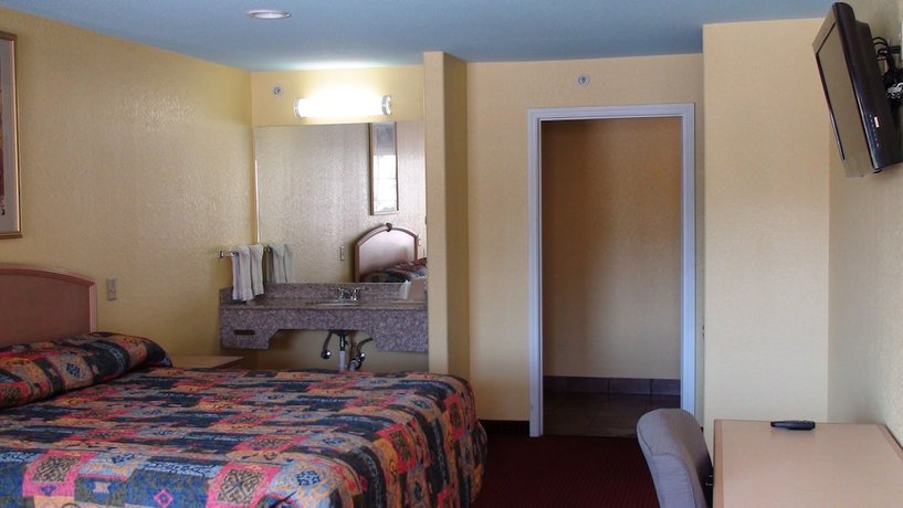 Winnquest Inn Near Ft Sam Houston