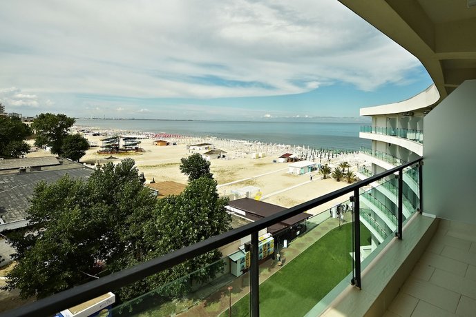 Alcor Beach Hotel