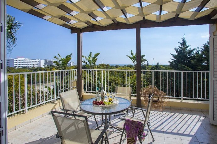 Ayia Napa Tropical Beach Villa