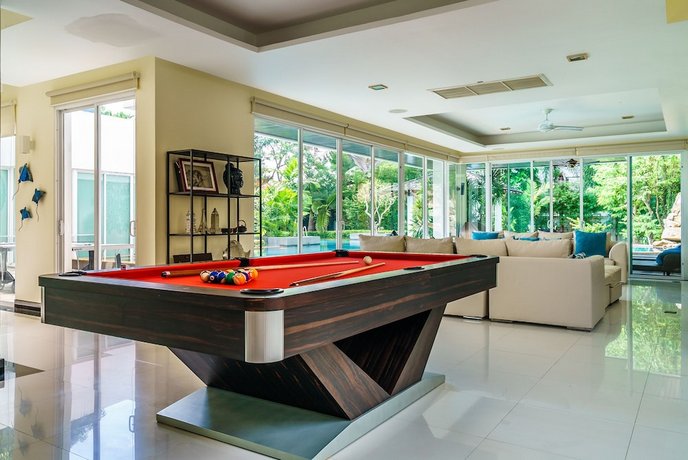 Kyerra Villa by Lofty