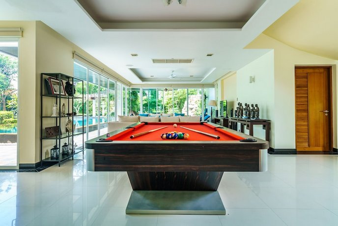 Kyerra Villa by Lofty