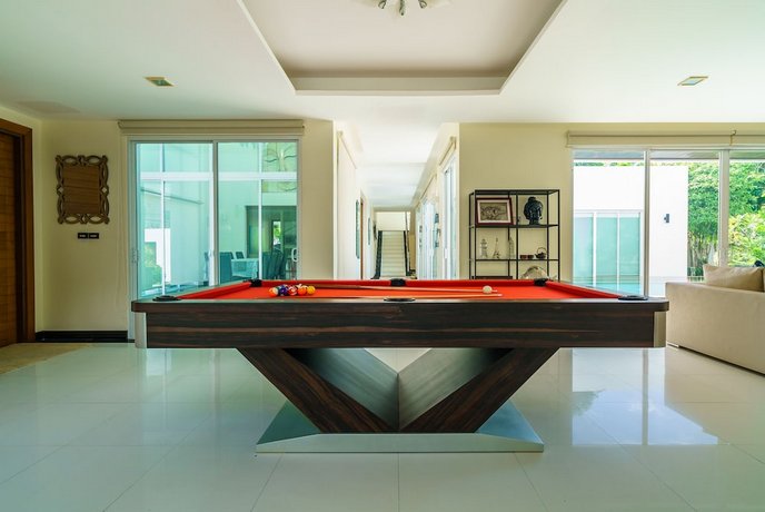 Kyerra Villa by Lofty