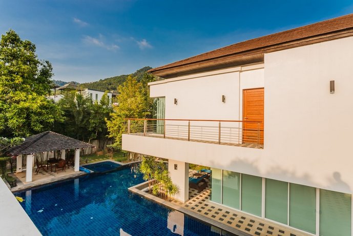 Kyerra Villa by Lofty