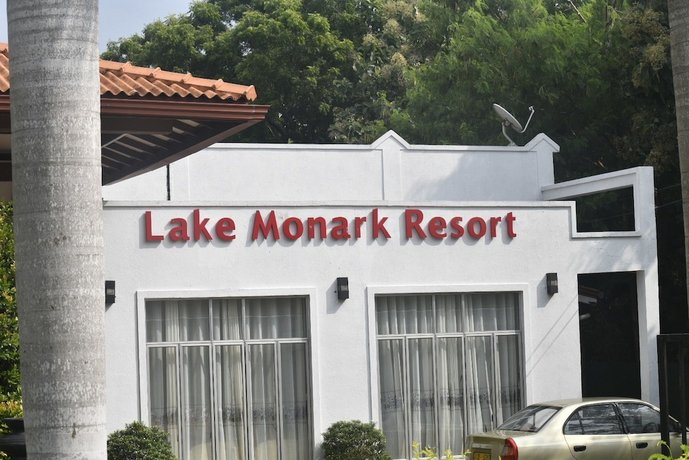 Lake Monark Resort