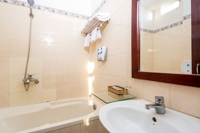 Khang Phu Hotel