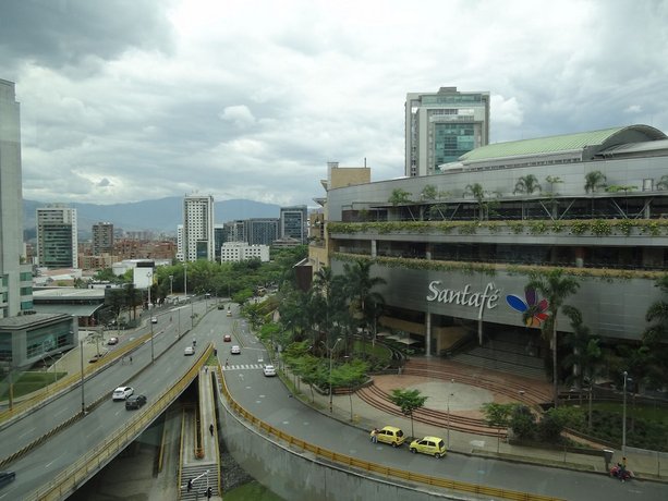 Hotel bh El Poblado